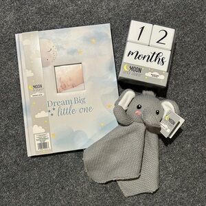 Moon and Stars Baby Shower Gift Set (3) NWT!